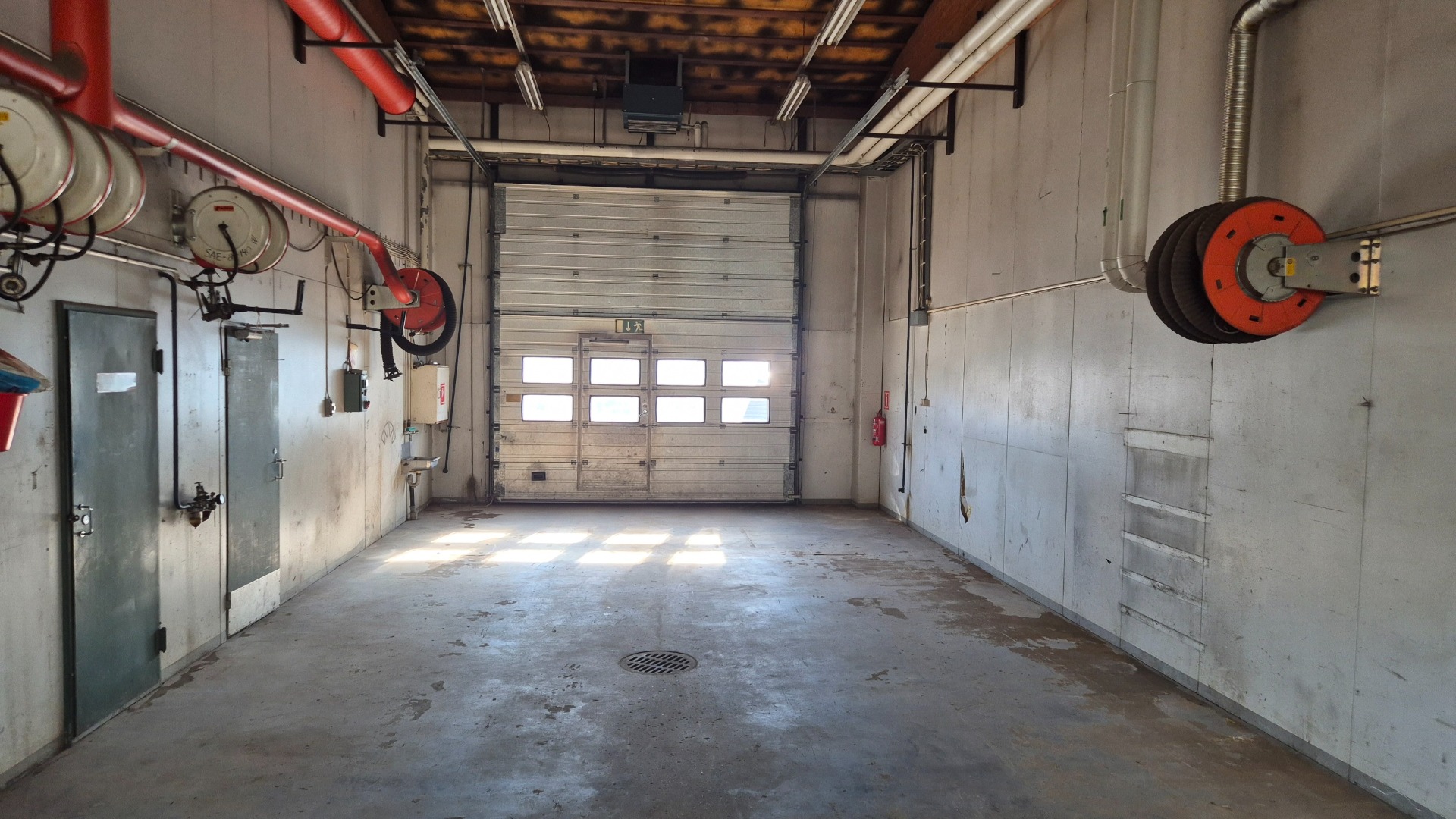 Vuokrattava lämmin varastohalli